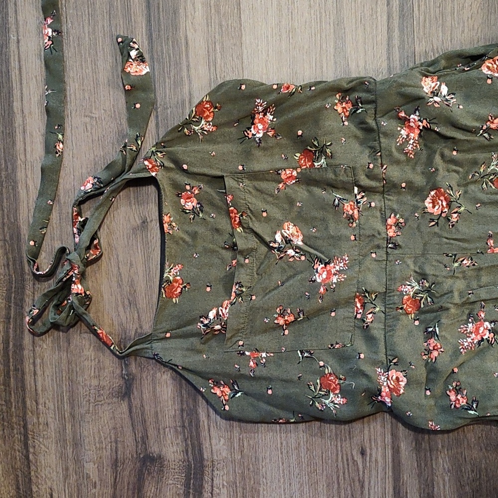 Floral Jumpsuit - Picture 2 of 4